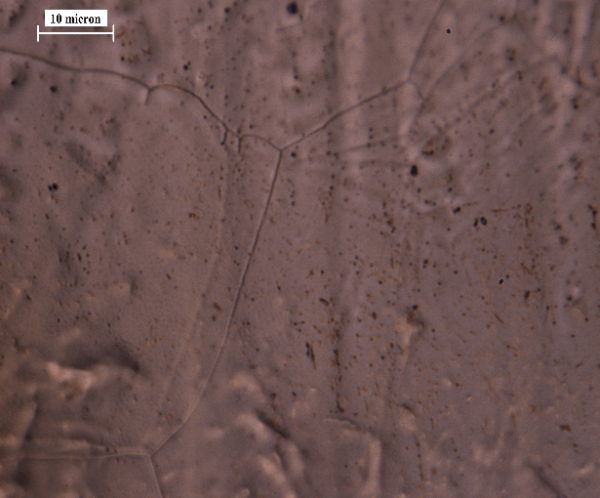 Оптическая микрофотография графеновых наноструктур на меди